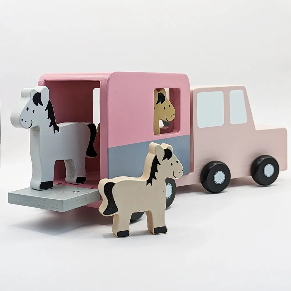 Wooden Horse Trailer Truck
